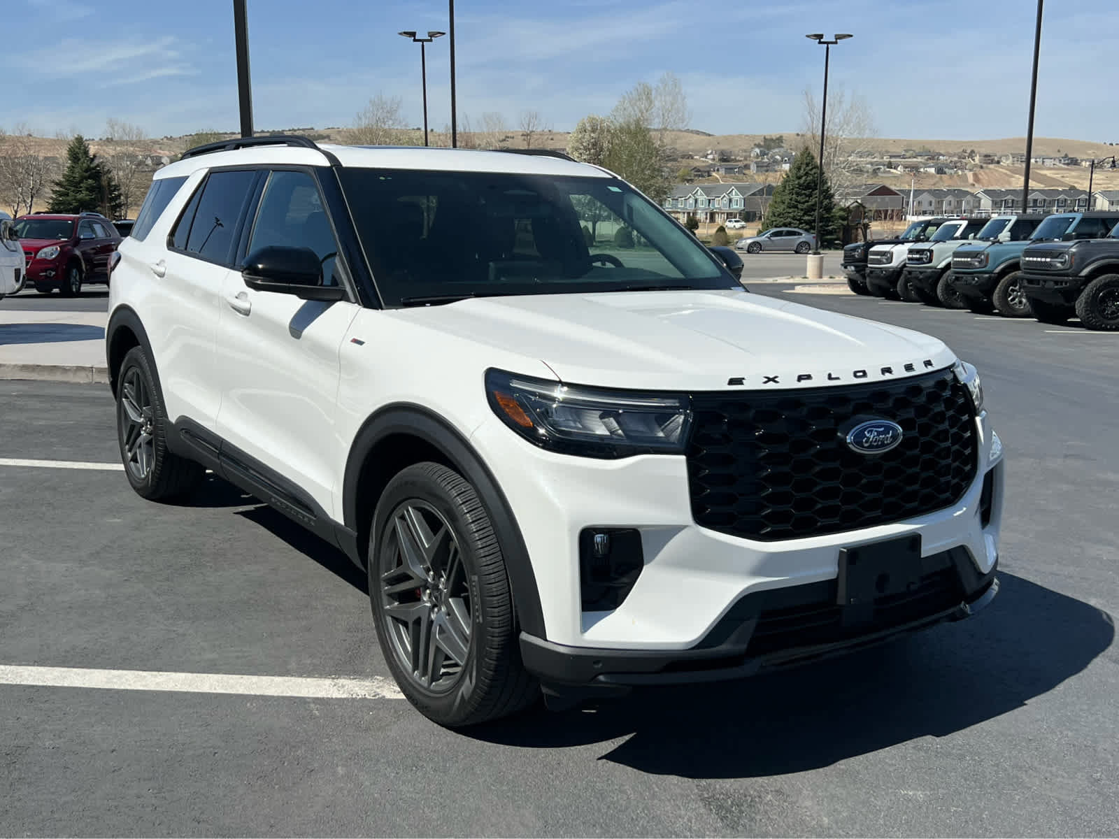 Certified 2025 Ford Explorer ST-Line w/ Premium Package AWD/4WD image 10