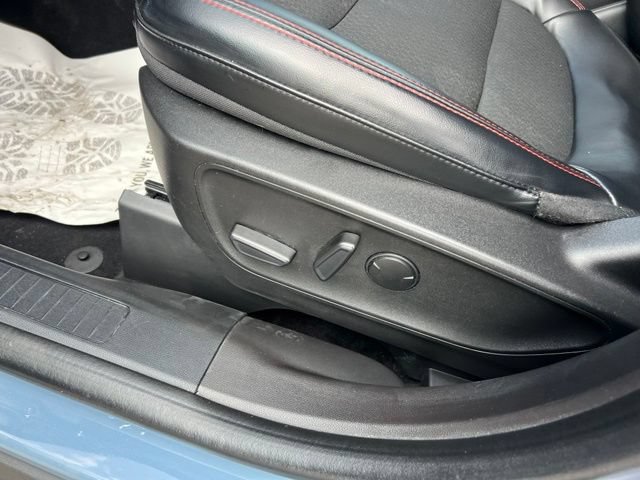 Certified 2023 Ford Escape ST-Line w/ Tech Pack #1 AWD/4WD image 19