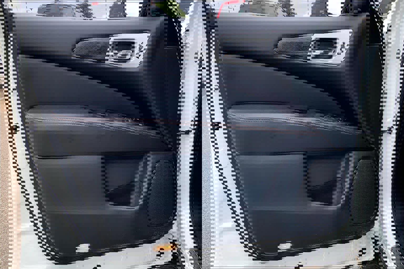 Used 2020 Nissan Pathfinder SL image 22