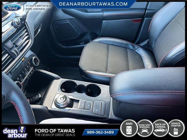 Certified 2024 Ford Escape ST-Line AWD/4WD image 12
