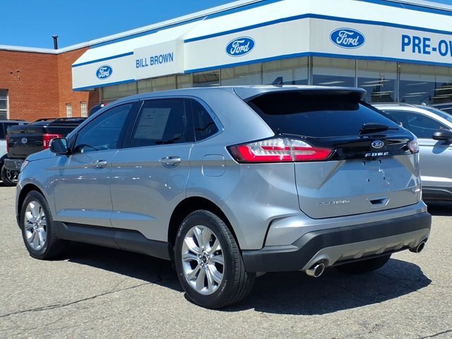 Certified 2023 Ford Edge Titanium AWD/4WD image 2