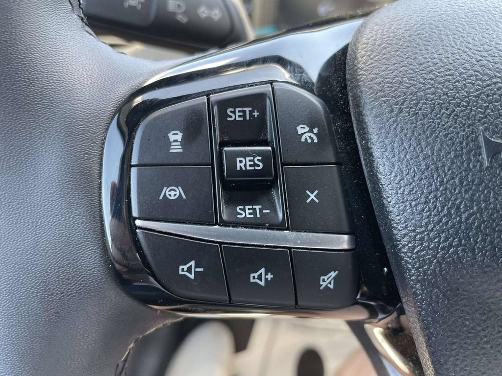 Certified 2022 Ford Escape SEL FWD image 27