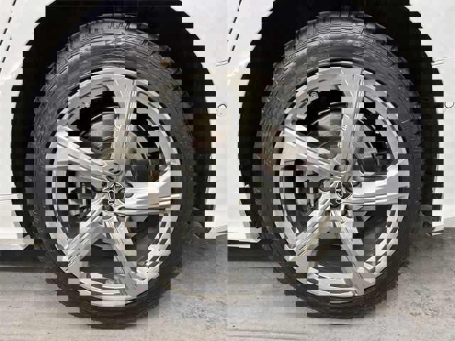 Used 2024 Audi A6 Premium Plus image 2