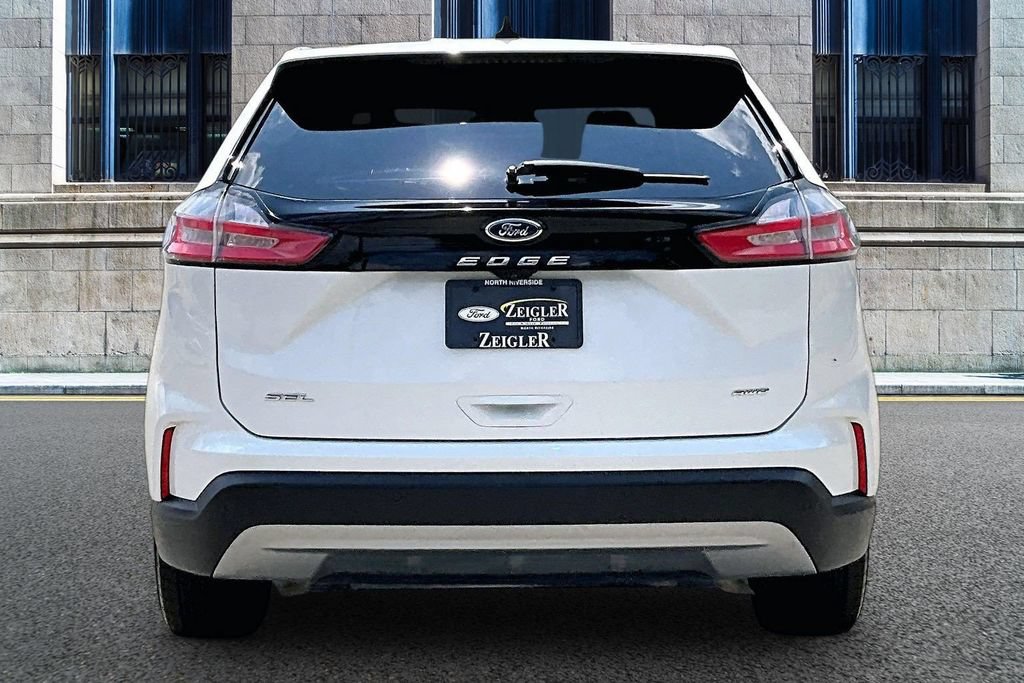 Certified 2023 Ford Edge SEL w/ Convenience Package AWD/4WD image 4