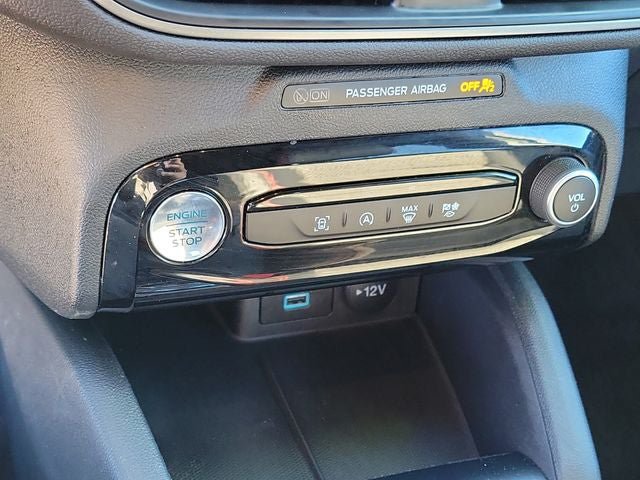 Certified 2023 Ford Escape ST-Line w/ Tech Pack #1 AWD/4WD image 17