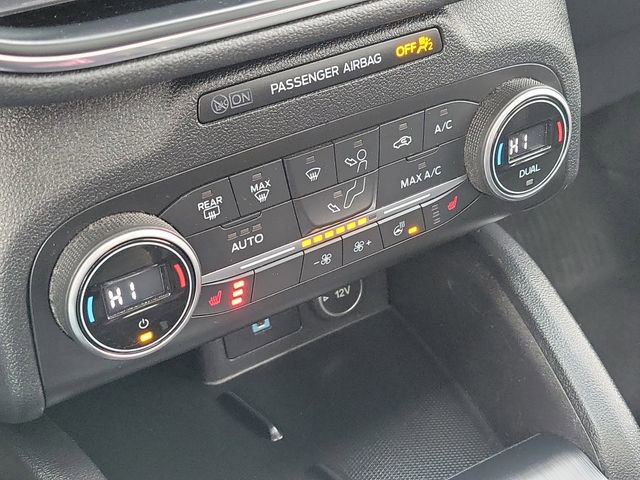 Certified 2020 Ford Escape Titanium FWD image 18