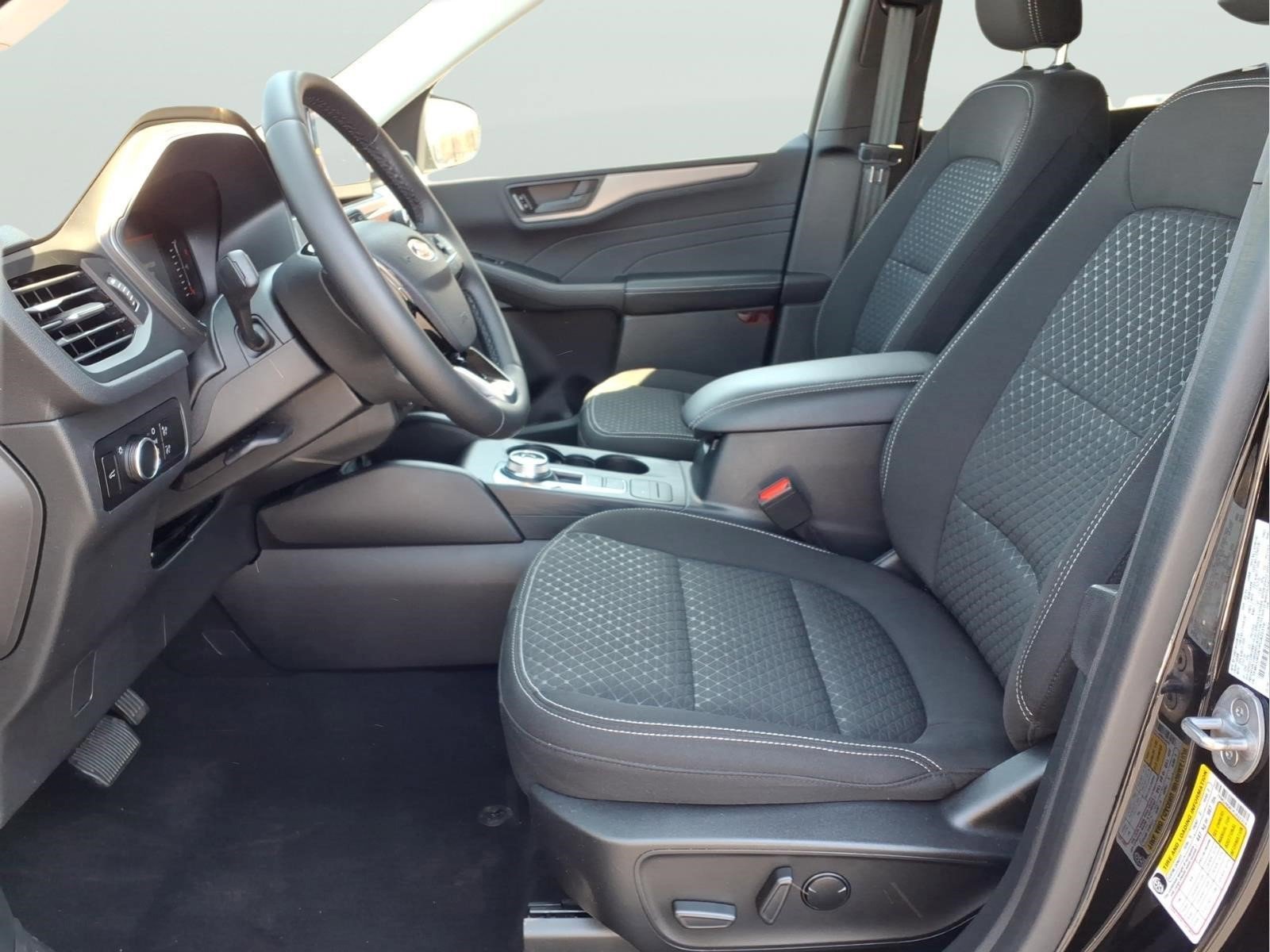Certified 2023 Ford Escape Active AWD/4WD image 14