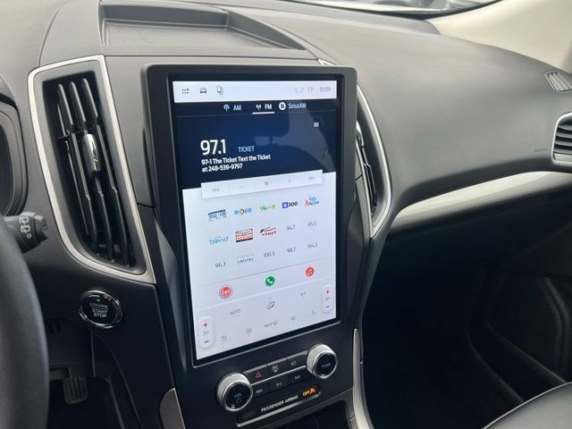 Certified 2024 Ford Edge SEL w/ Convenience Package AWD/4WD image 12