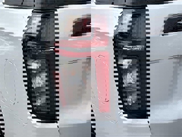 Used 2023 Chevrolet Tahoe Z71 w/ Off-Road Capability Package image 12