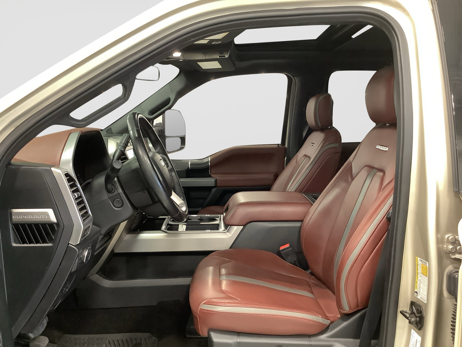 Certified 2018 Ford F250 Platinum w/ Platinum Ultimate Package AWD/4WD image 11