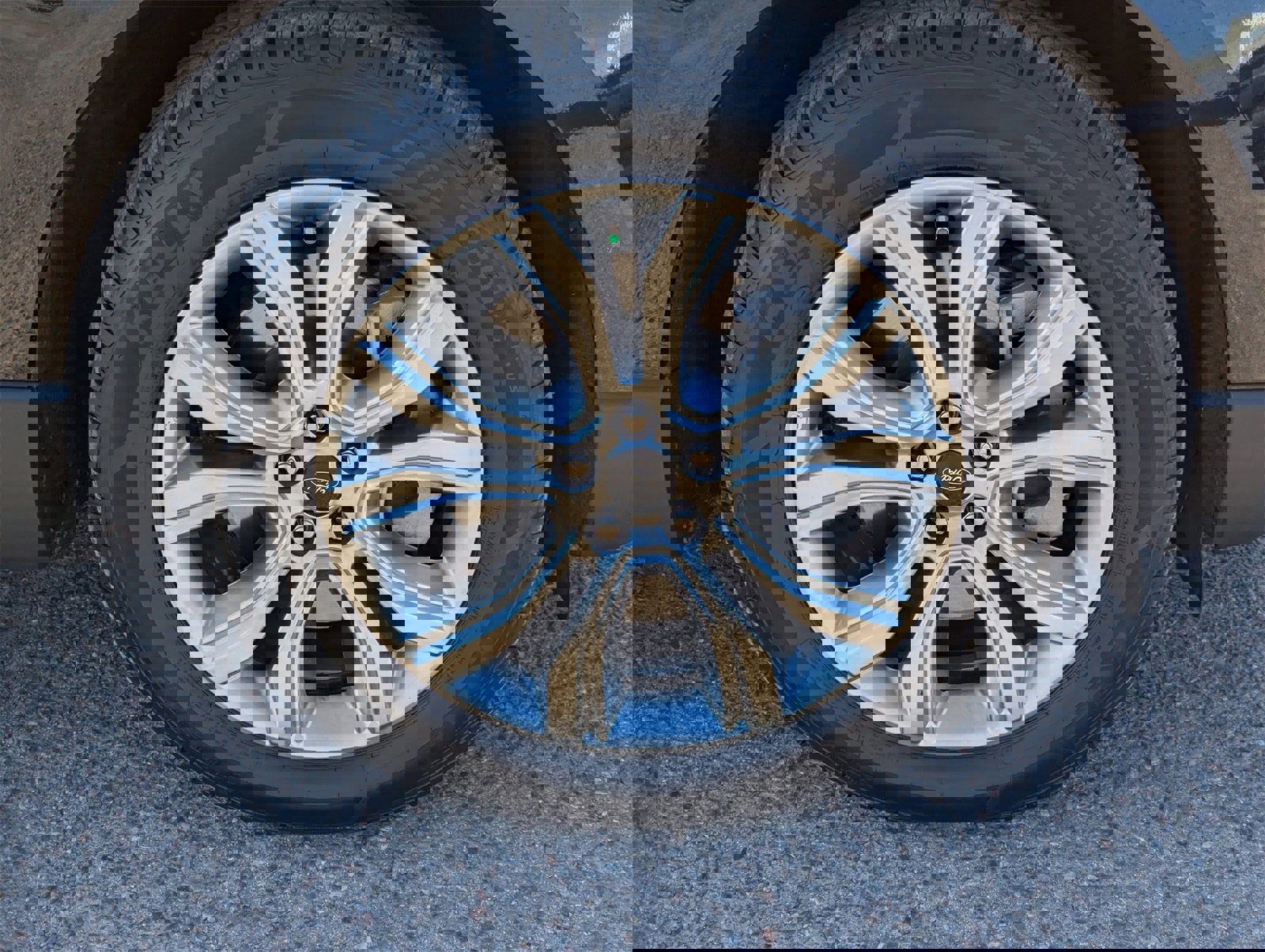 Certified 2024 Ford Edge Titanium image 9