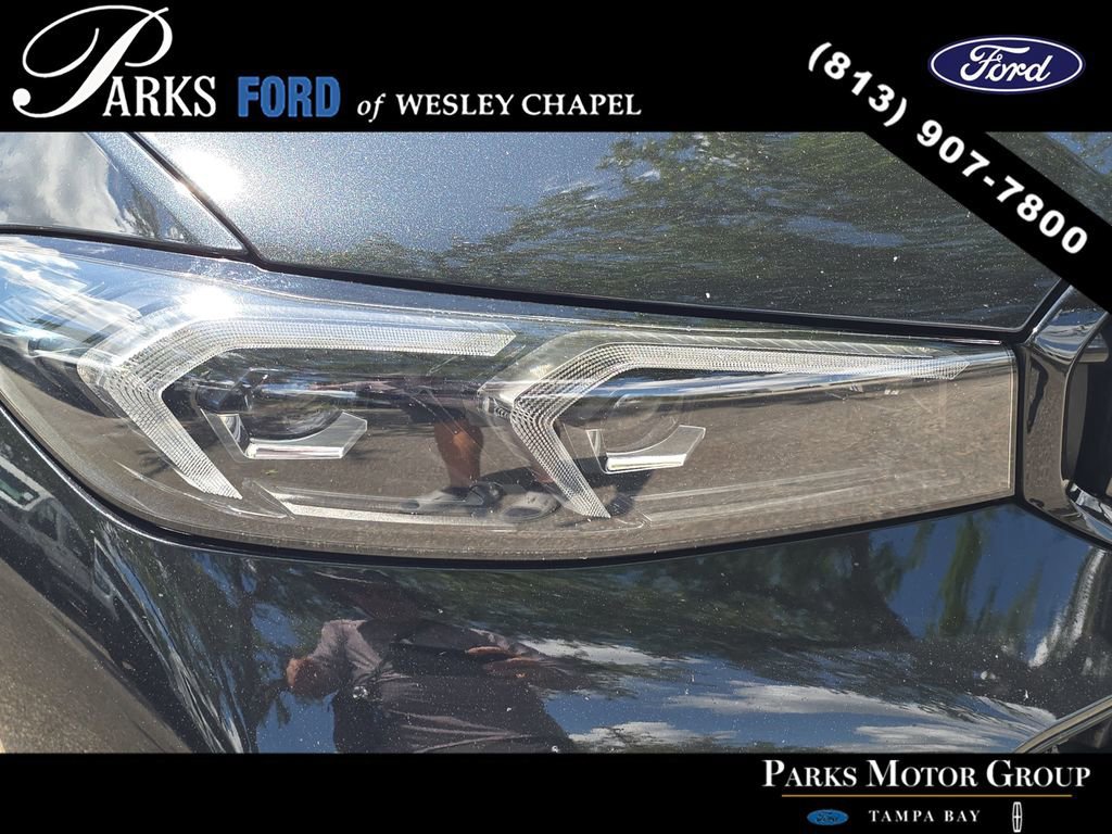 Used 2024 BMW 330i xDrive Sedan w/ M Sport Package AWD/4WD image 6