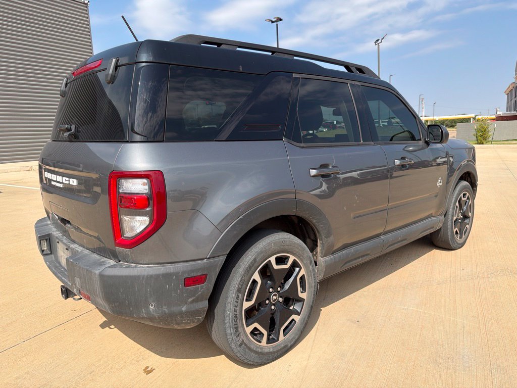 Certified 2024 Ford Bronco Sport Outer Banks w/ Tech Package AWD/4WD image 2