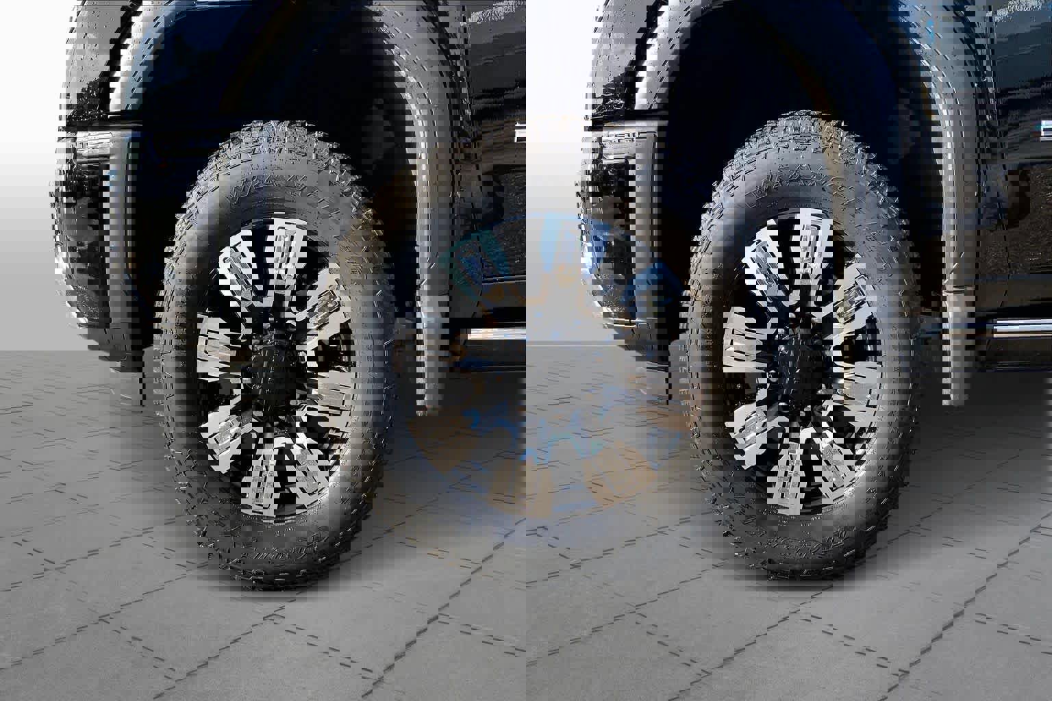 Used 2025 GMC Sierra 2500 Denali w/ Denali Reserve Package image 13