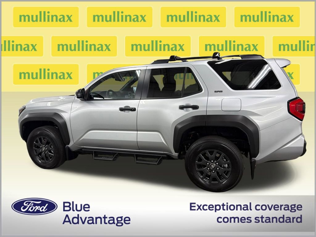 Used 2025 Toyota 4Runner SR5 RWD image 11