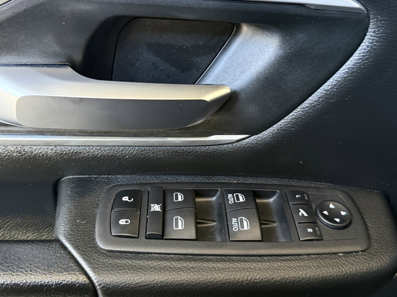 Used 2023 RAM 1500 Big Horn AWD/4WD image 23
