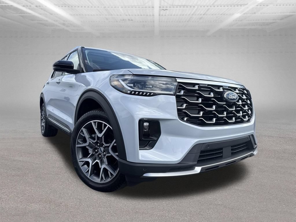 Certified 2025 Ford Explorer Platinum w/ Ultimate Package AWD/4WD image 54
