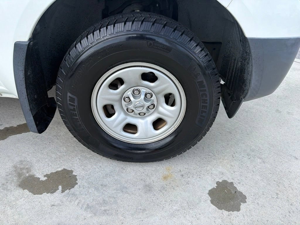 Used 2018 Nissan Frontier S RWD image 11
