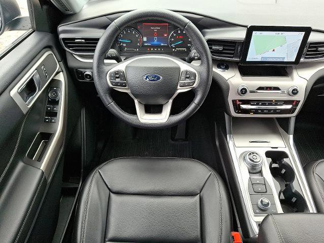 Certified 2023 Ford Explorer XLT w/ Equipment Group 202A image 12