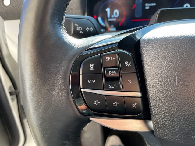 Certified 2025 Ford Explorer Platinum w/ Ultimate Package image 32