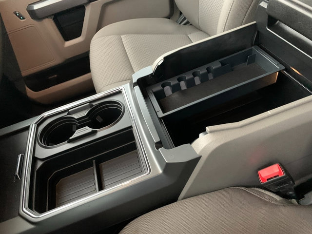 Certified 2022 Ford F250 XLT w/ XLT Premium Package AWD/4WD image 25
