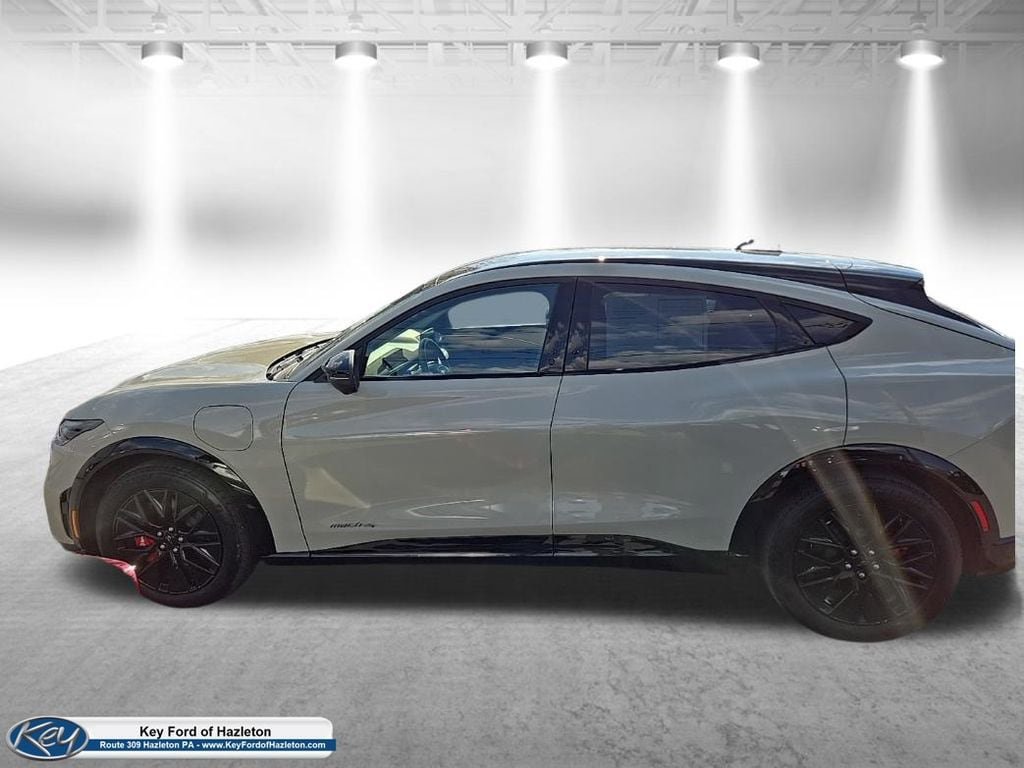 Certified 2025 Ford Mustang Mach-E Premium w/ Sport Appearance Package AWD/4WD image 3