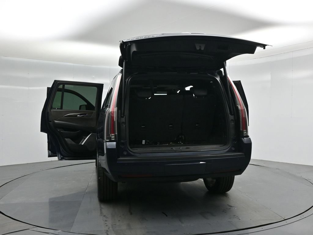 Used 2020 Cadillac Escalade Platinum image 56