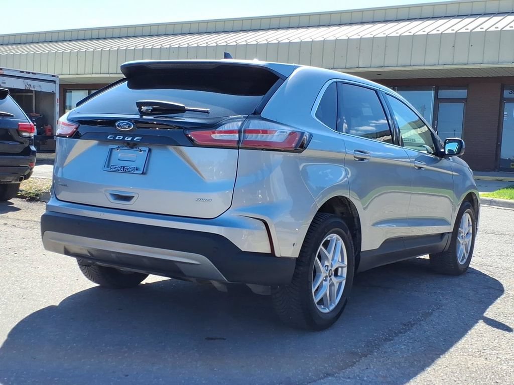 Certified 2023 Ford Edge SEL AWD/4WD image 5