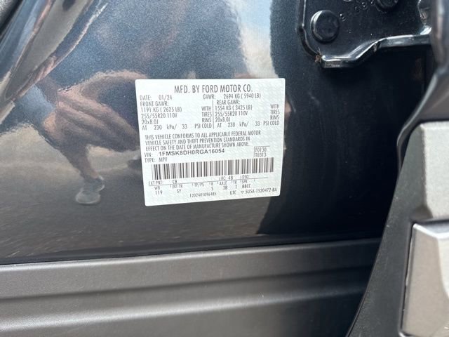 Certified 2024 Ford Explorer XLT w/ Equipment Group 202A AWD/4WD image 18