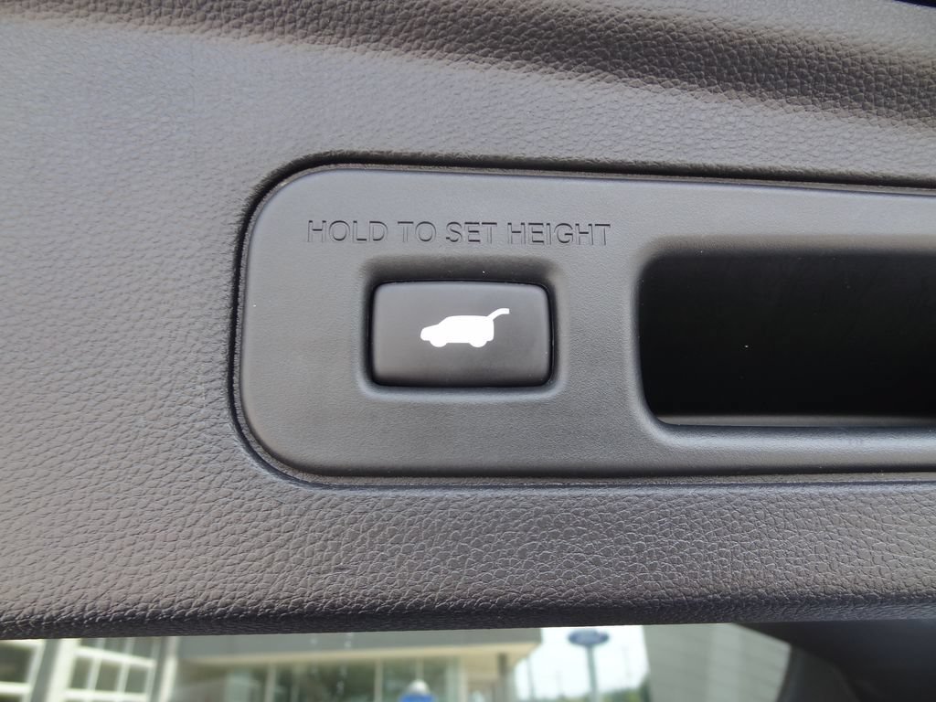 Used 2024 Acura MDX FWD w/ Technology Package image 11