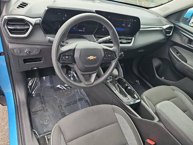 Used 2025 Chevrolet TrailBlazer LT FWD image 15