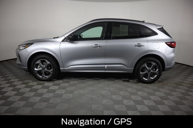 Certified 2024 Ford Escape ST-Line w/ Tech Pack #1 AWD/4WD image 7