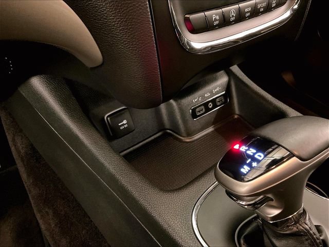 Used 2018 Dodge Durango SXT w/ Quick Order Package 2BB AWD/4WD image 31