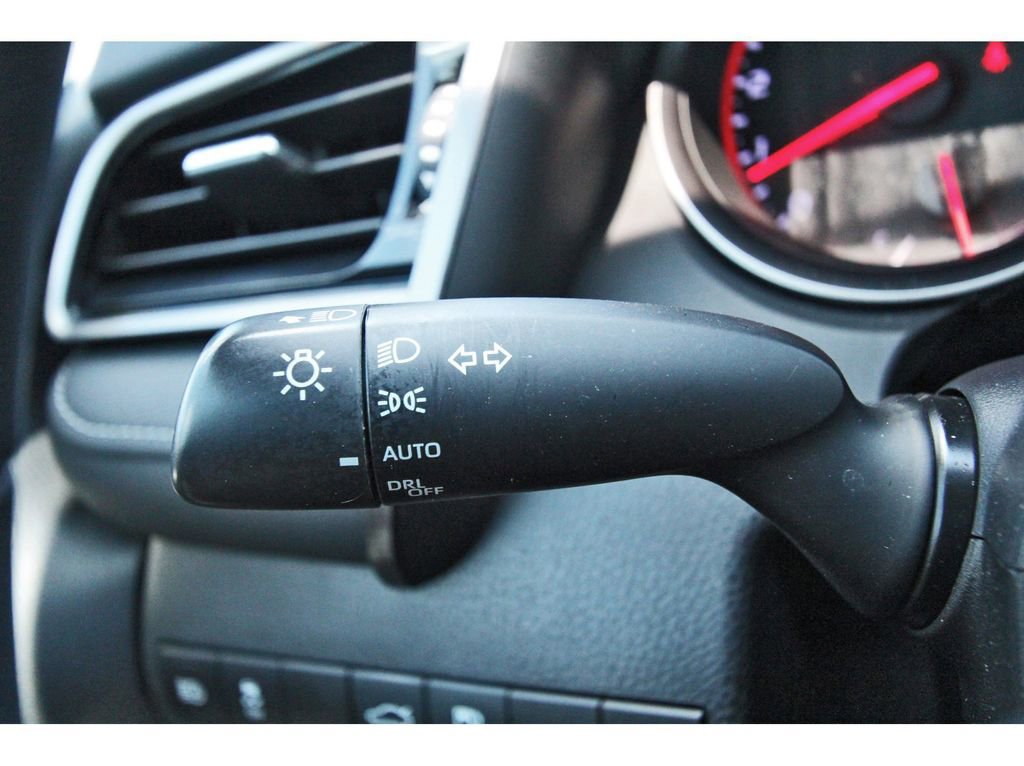 Used 2021 Toyota Camry XSE FWD image 21