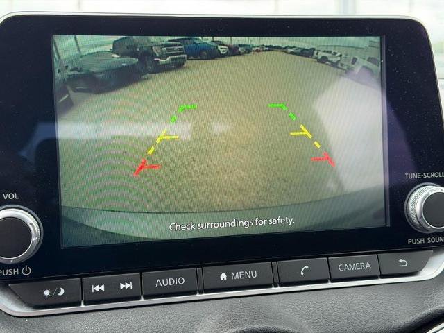 Used 2025 Nissan Sentra SV FWD image 20