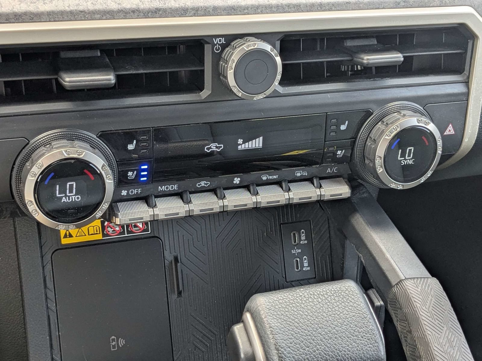 Used 2025 Toyota Tacoma 4x4 Double Cab Hybrid image 24