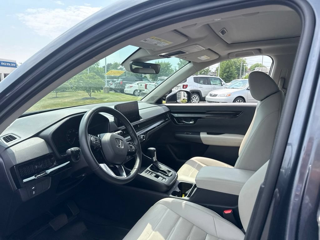 Used 2025 Honda CR-V EX-L image 10