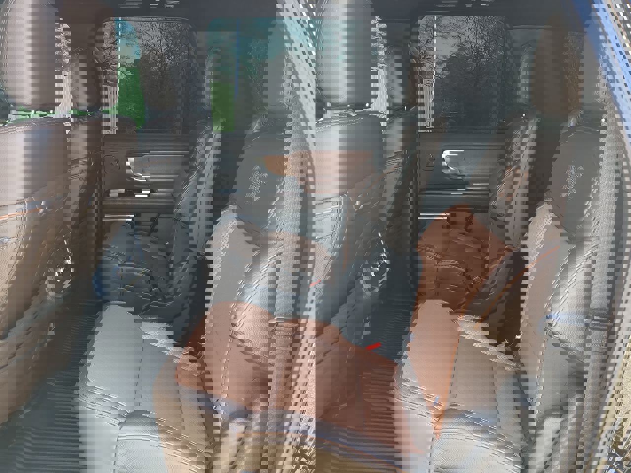 Certified 2025 Ford Expedition Max King Ranch image 12