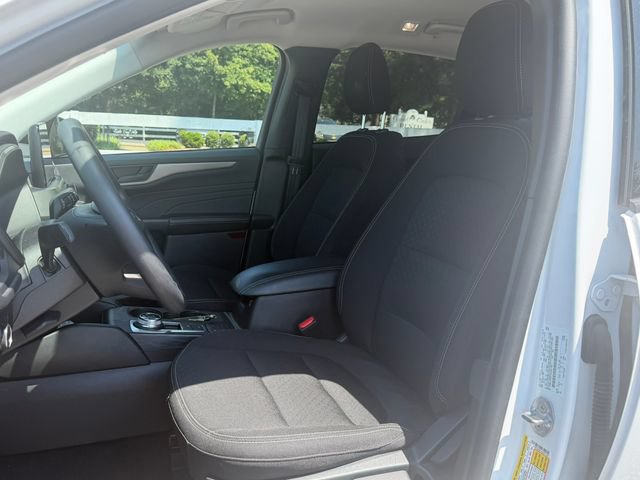 Certified 2025 Ford Escape Active FWD image 12