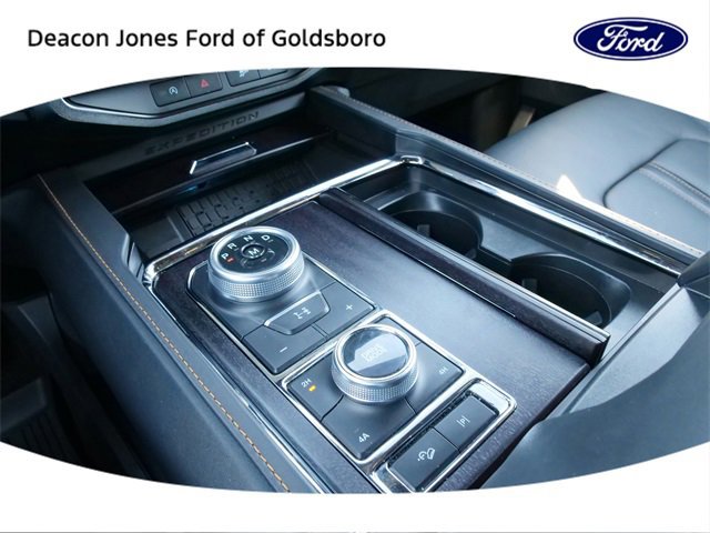 Certified 2023 Ford Expedition Platinum image 27