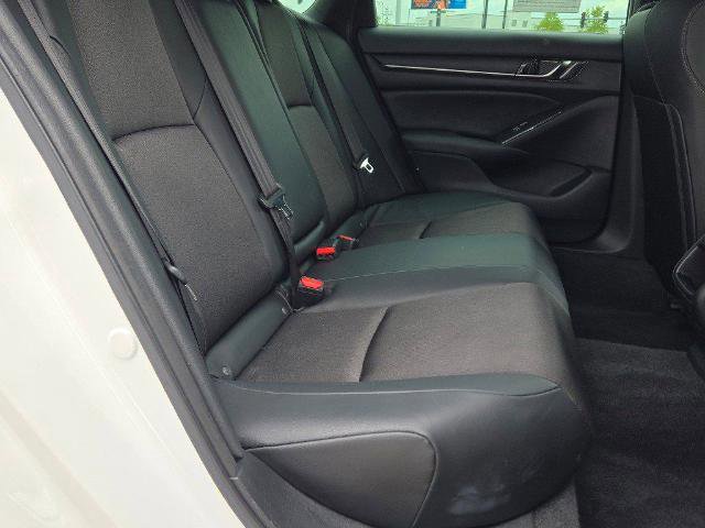 Used 2022 Honda Accord Sport image 9