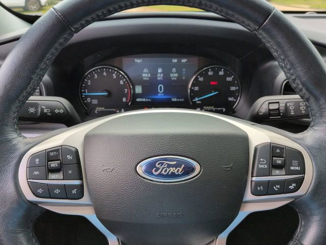 Certified 2022 Ford Explorer XLT w/ Equipment Group 202A image 35