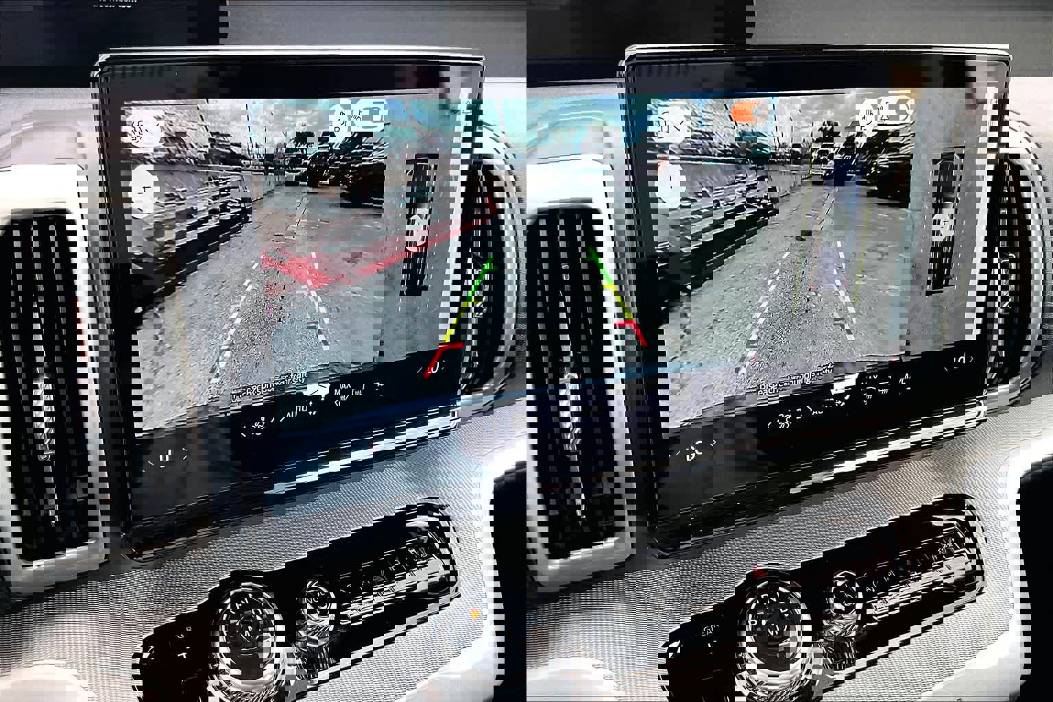 Certified 2025 Ford Expedition Active image 28