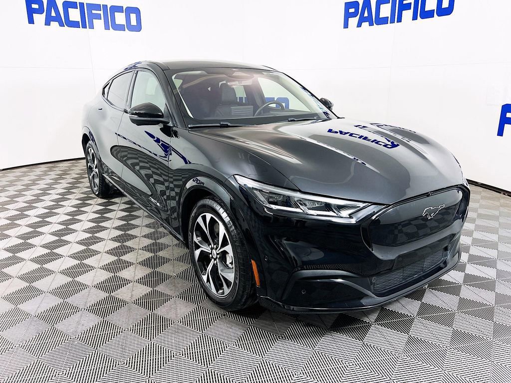 Certified 2023 Ford Mustang Mach-E Premium image 1