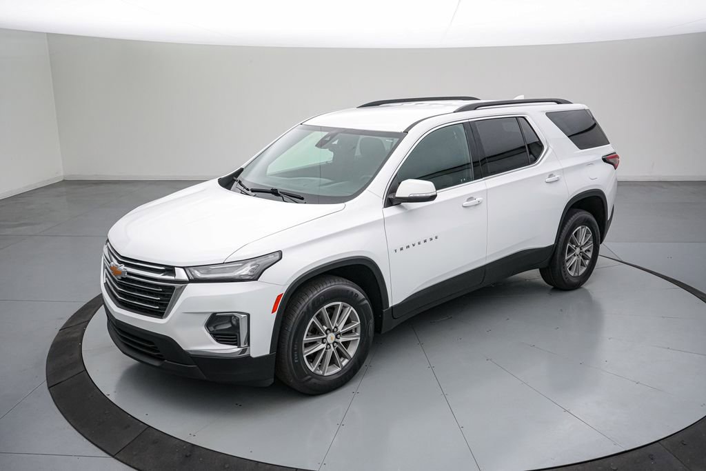 Used 2023 Chevrolet Traverse LT image 8