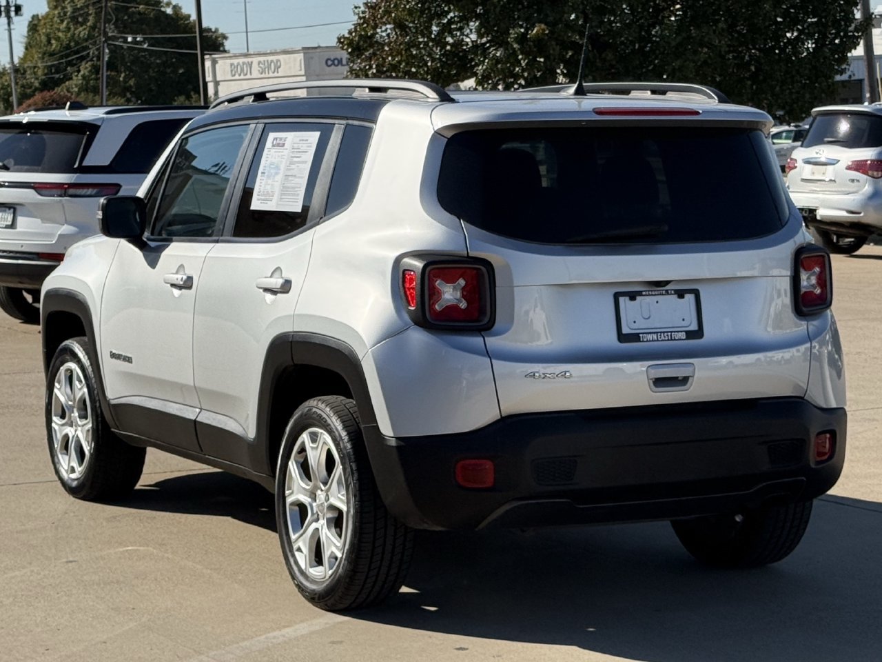 Used 2019 Jeep Renegade Limited AWD/4WD image 5