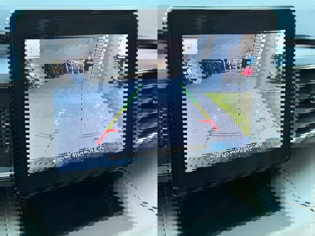 Certified 2023 Ford Explorer XLT w/ Equipment Group 202A image 40