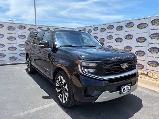 Certified 2025 Ford Expedition Max Platinum w/ Driver's Package AWD/4WD image 2