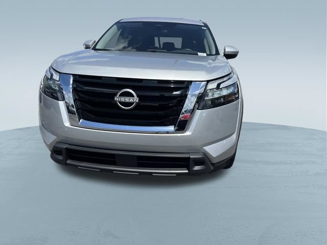 Used 2024 Nissan Pathfinder SV AWD/4WD image 10