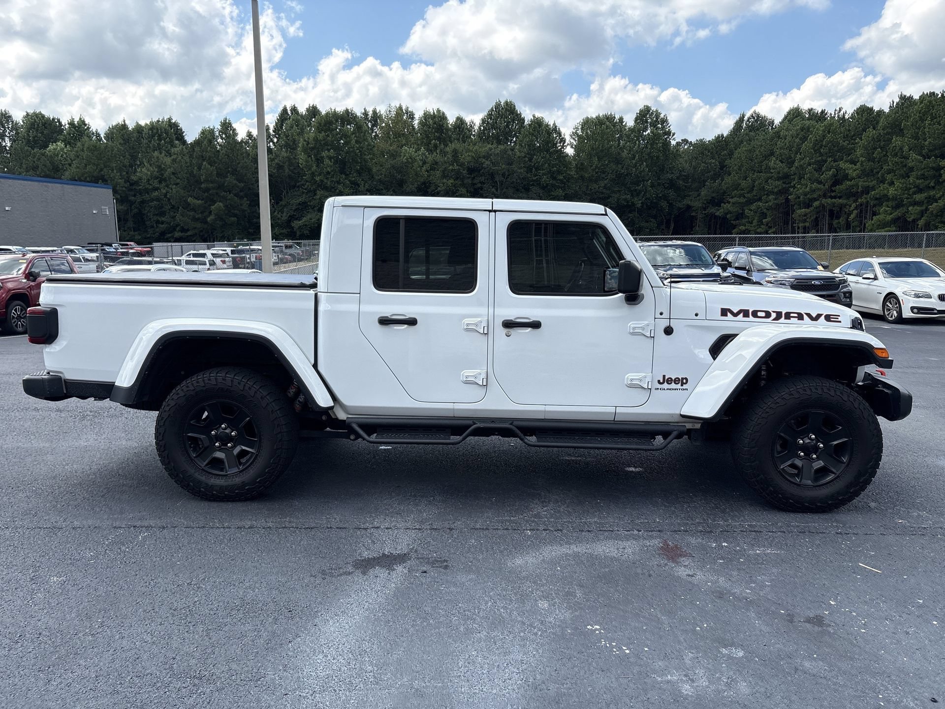 Used 2023 Jeep Gladiator Mojave w/ LED Lighting Group AWD/4WD image 23